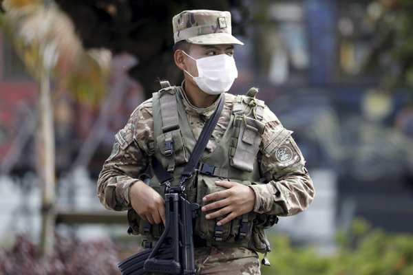 Asesinaron a 14 personas y se sospecha del grupo maoísta Sendero Luminoso