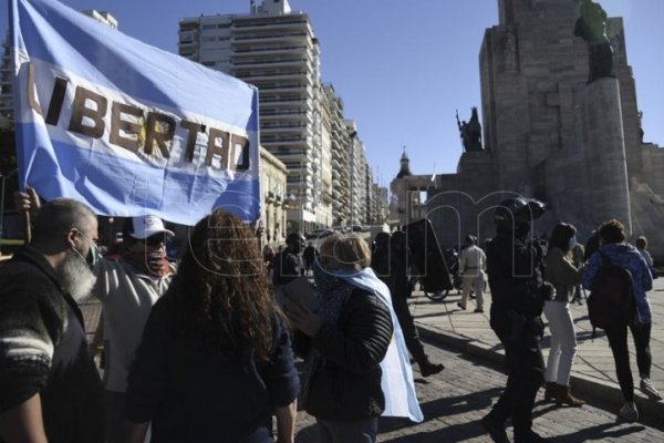 Imputaron al líder de Médicos por la Verdad por instigación a cometer delitos