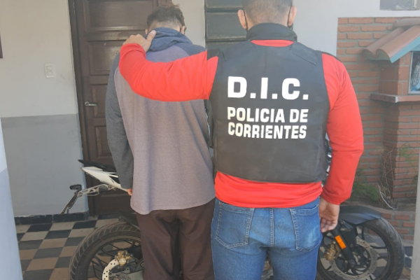 Detuvieron al motochorro que asaltó un maxikiosco por avenida Ayacucho