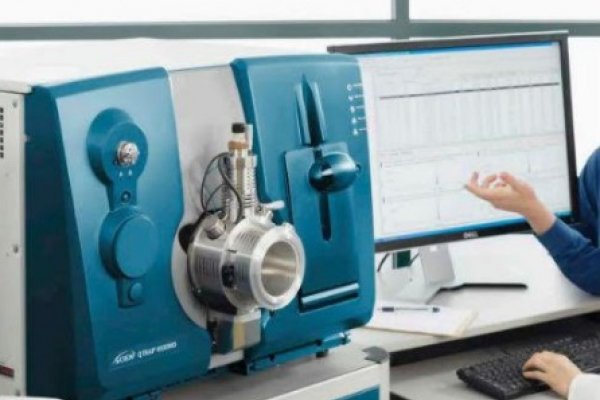 La UNNE suma equipamiento de última generación para potenciar investigaciones y servicios en el área de la química y bioquímica