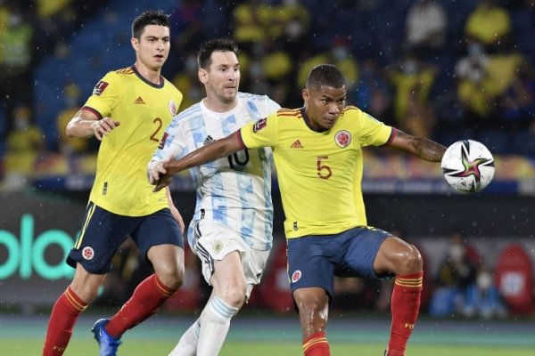 Argentina se quedó y Colombia empató en la última jugada