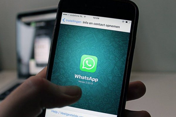 Usuarios reportan fallas en WhatsApp, Instagram y Facebook