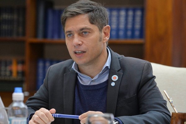 Kicillof anunció la vuelta a clases presenciales y la compra de 5 millones de vacunas