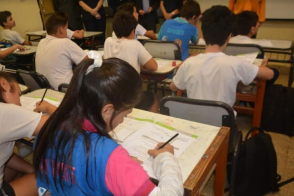 Protesta de docentes correntinos por el reinicio de clases presencial