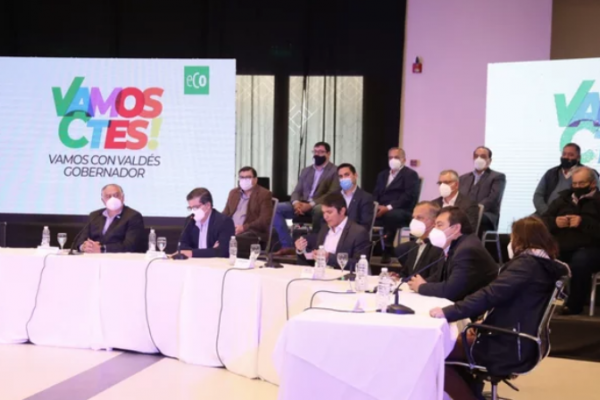 Valdés reúne a socios de ECO para el trabajo fino de la campaña