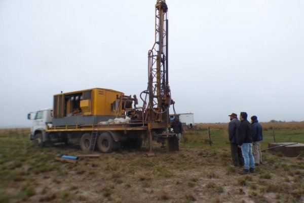 Obra de instalación de radares: Se comenzó con la perforación de agua potable