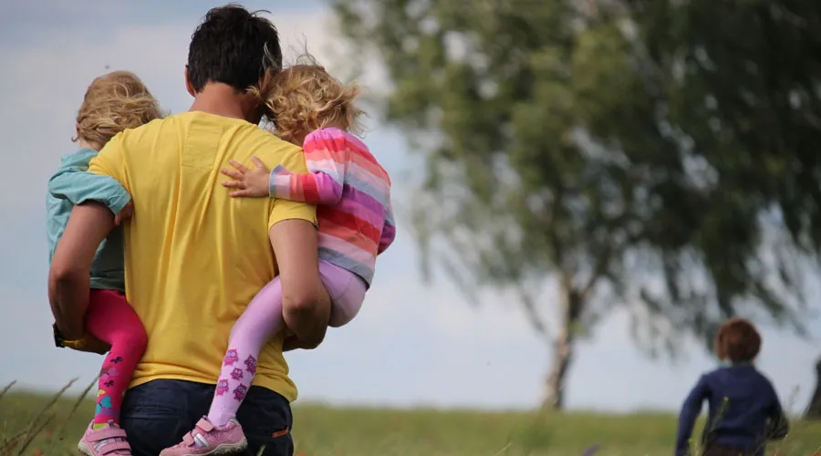 Cinco consejos para ser buen padre en tiempos de crisis