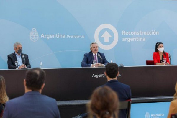 Alberto Fernández lanzó un programa de viviendas para mayores de 60