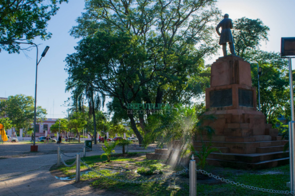 Proponen un monumento a los nuevos héroes civiles en la plaza La Cruz