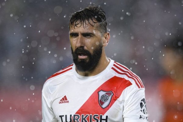 Lucas Pratto y la chance de jugar en Gimnasia: 