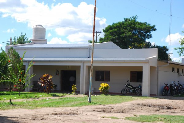 Dieron de alta a la mujer policía que fue atacada a golpes en una Comisaría