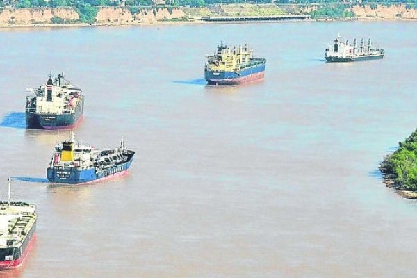 La Hidrovía del Paraná será manejada por el Estado
