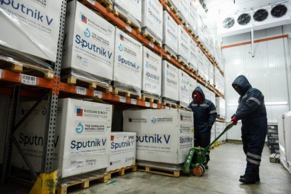Este viernes llegan al país más de 1,1 millones de vacunas Sputnik V