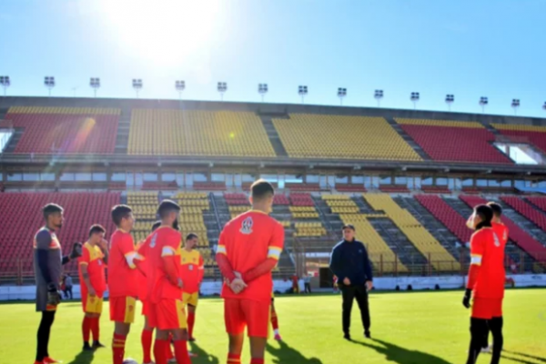 Boca Unidos cierra su preparación para el encuentro contra Sarmiento