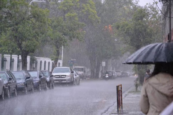 Pronostican lluvias y frío para este martes en Corrientes