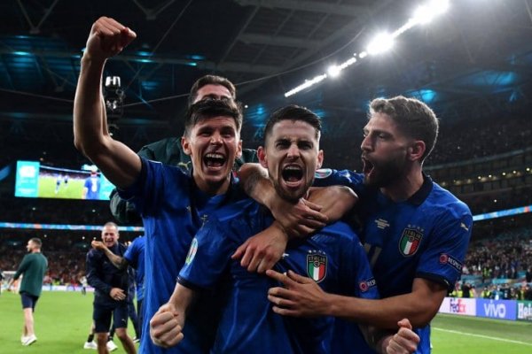 Italia venció a España por penales y es el primer finalista de la Eurocopa 2021