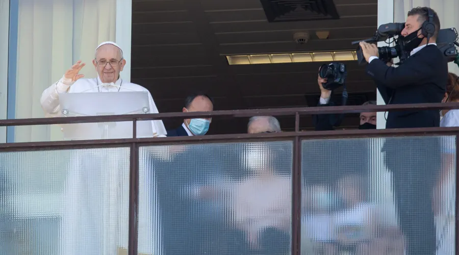 El Papa Francisco rezó el Ángelus desde el hospital Gemelli