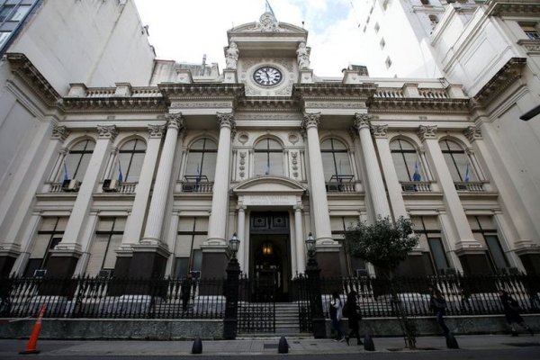 El Banco Central y la Comisión de Valores estrechan el cepo sobre el “Contado con liquidación”