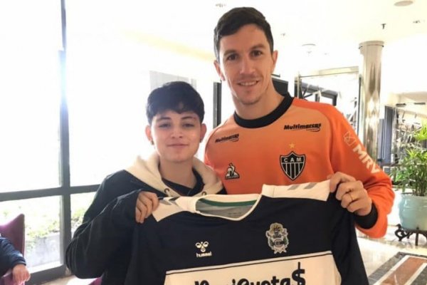 Mineiro, multado por romper la burbuja tras una foto de Nacho Fernández