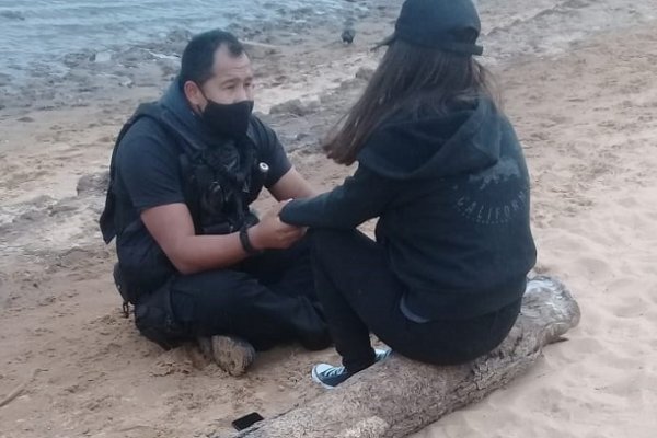 Corrientes: Joven quiso suicidarse en el río Paraná