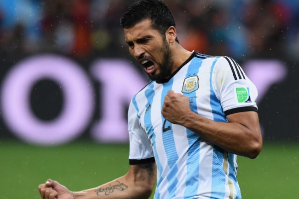 Ezequiel Garay anunció su retiro del fútbol