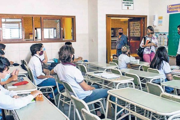 Pasaron de año más del 50 % de los alumnos que rindieron en marzo