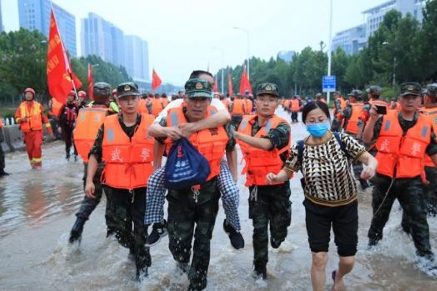 China trata de recuperarse de unas lluvias "nunca vistas en 5.000 años"