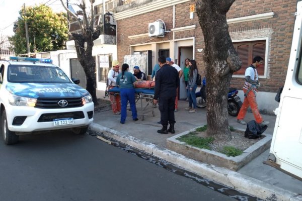 Obrero sufrió graves heridas tras caer de un tercer piso