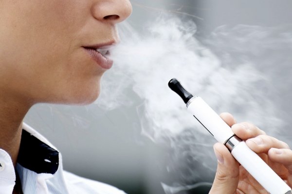 La OMS alerta sobre el cigarrillo electrónico y pide su regulación