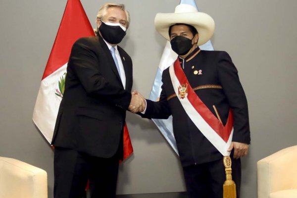Tras regresar de Perú, el presidente Alberto Fernández quedó aislado de manera preventiva