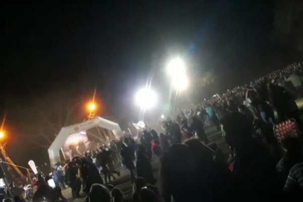 Imágenes: Multitudinaria fiesta organizada por el Municipio de Ituzaingó