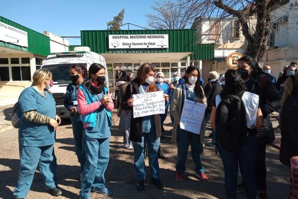 Aumenta la protesta de personal sanitario en plena pandemia en Corrientes