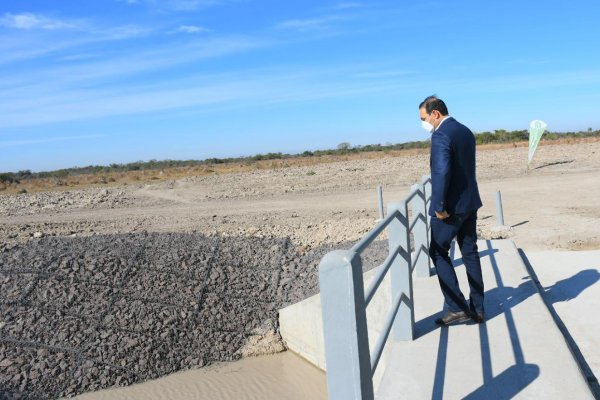 Santa Catalina: Valdés inauguró desagües pluviales, canal Sur y alcantarilla