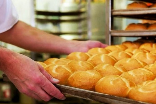 El kilo de pan llega hasta los $180 por suba de los insumos