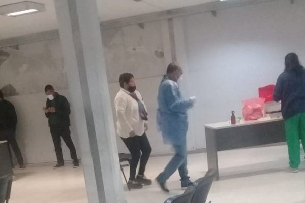 Hisopados masivos en el Registro Civil de Corrientes