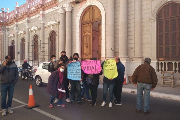 Nueva marcha de personal sanitario a Casa de Gobierno