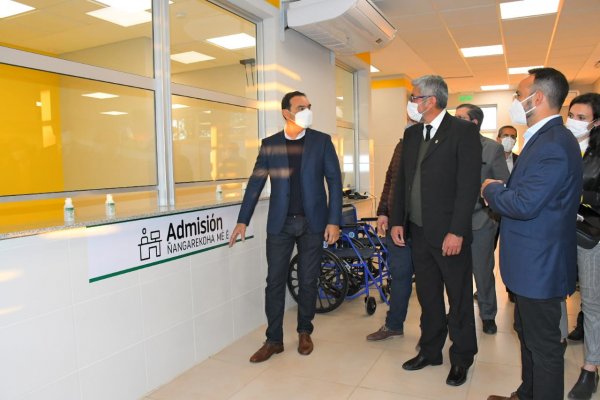 El Gobernador inauguró el nuevo Hospital de Ituzaingó