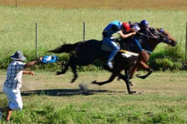 Impidieron una carrera clandestina de caballos en el interior