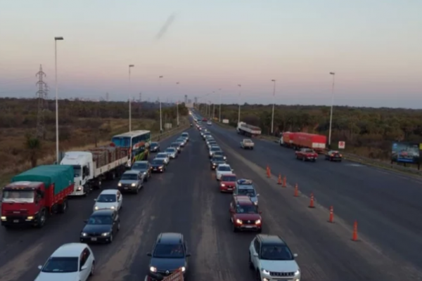 Fuertes operativos viales para el regreso de las minivacaciones