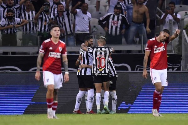 River perdió contra Atlético Mineiro y quedó eliminado