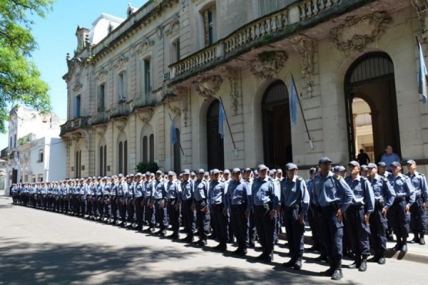 Corrientes: Más de 270 cabos se incorporan a la Policía provincial