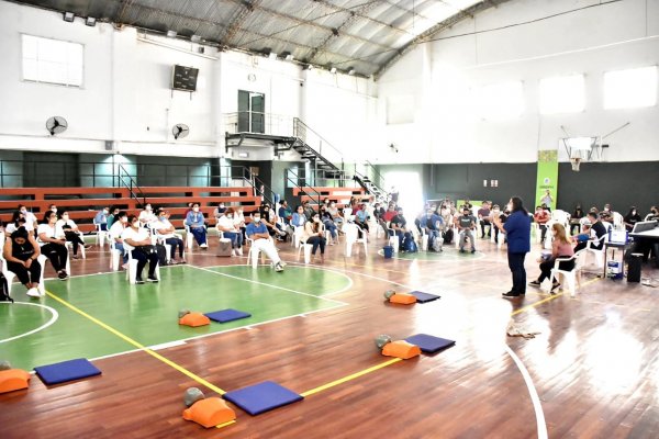 Salud Pública realizó una jornada de capacitación práctica en RCP