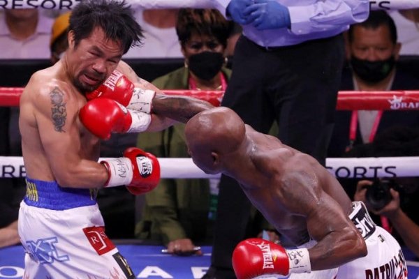 Manny Pacquiao cayó ante Yordenis Ugás en su regreso al boxeo