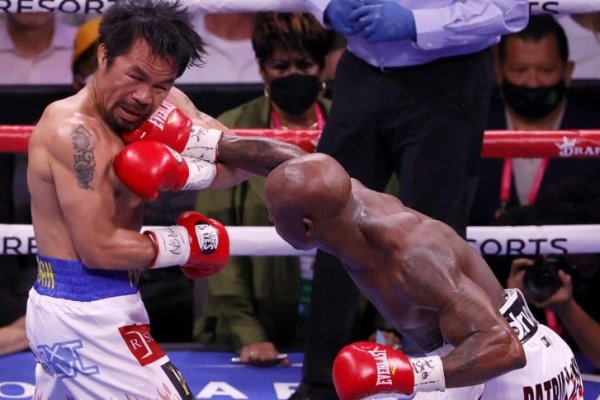 Manny Pacquiao cayó ante Yordenis Ugás en su regreso al boxeo