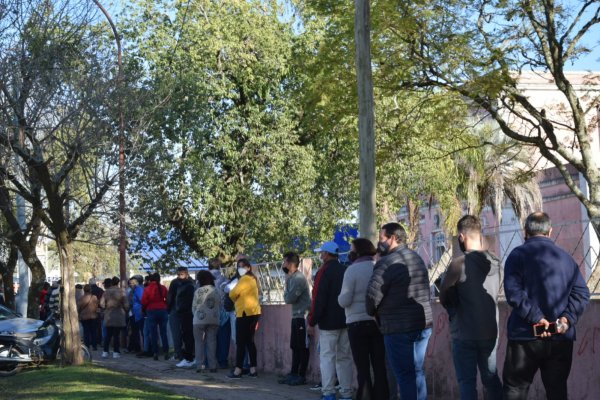 Monte Caseros: Masiva concurrencia a las urnas