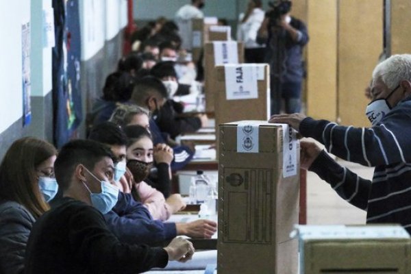 Votó más del 65% del electorado y cerró con normalidad la elección en Corrientes