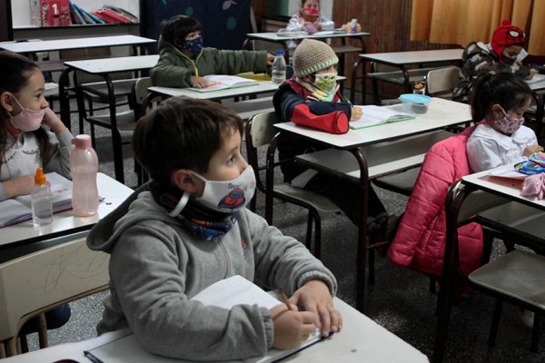 Nuevas medidas para ampliar la presencialidad en las escuelas bonaerenses