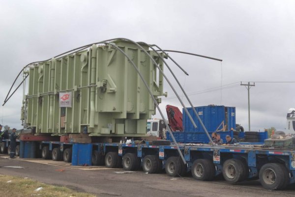 La Secretaría de Energía hizo posible la llegada del tercer transformador de 500 kV a Paso de la Patria