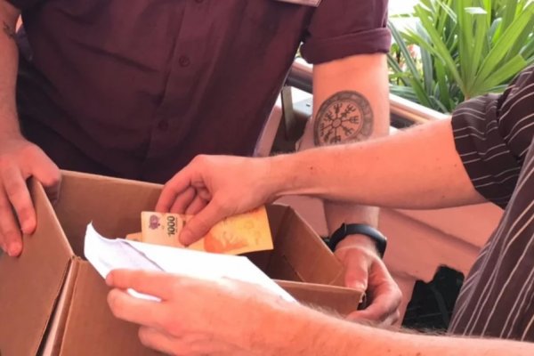 Escrutinio de Corrientes: en una urna había un sobre con billetes