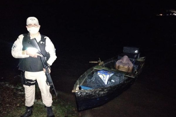 Prefectura secuestró más de 300 botellas de Fernet  en Monte Caseros